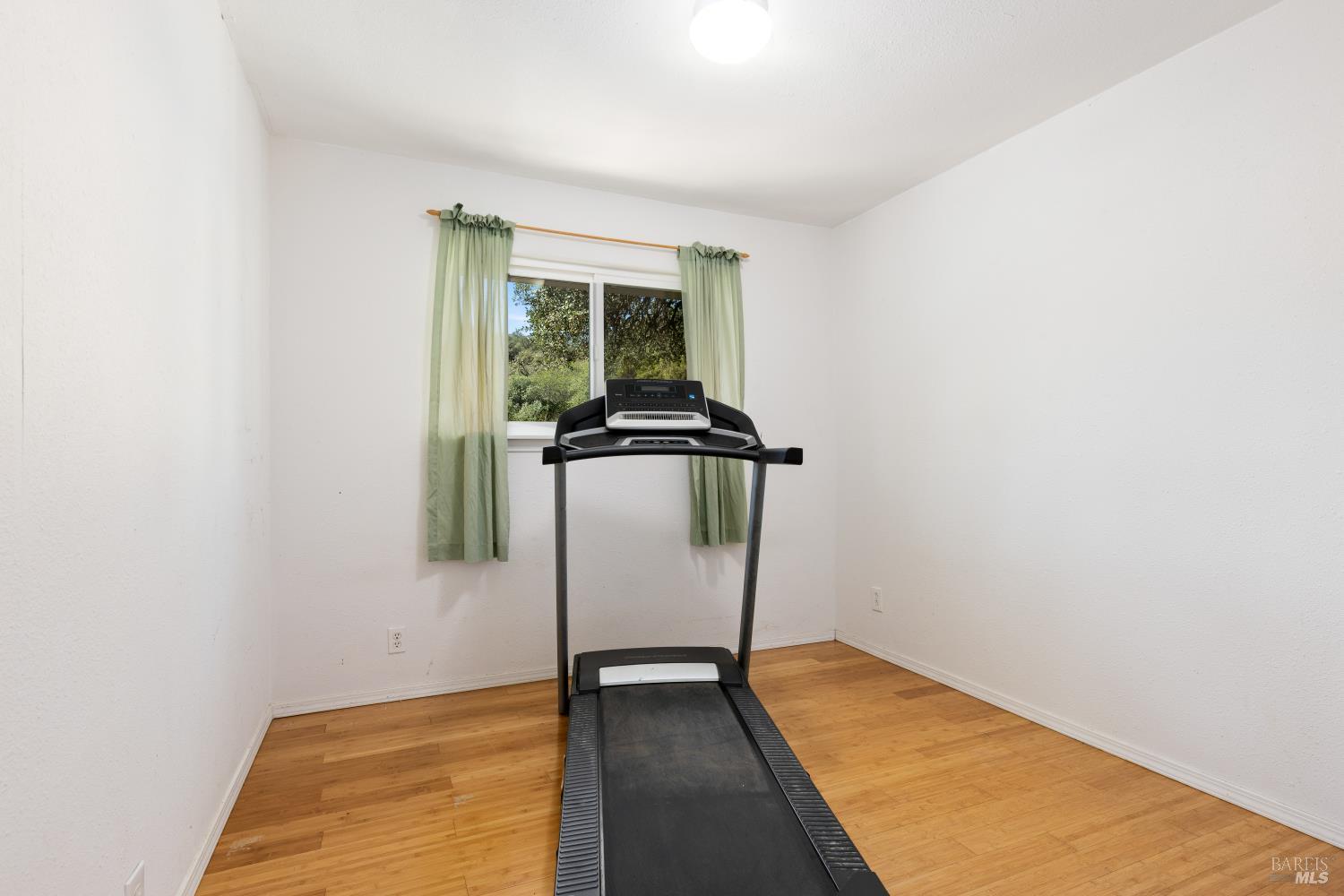 8500 Black Bart Trail Redwood Valley CA 95470