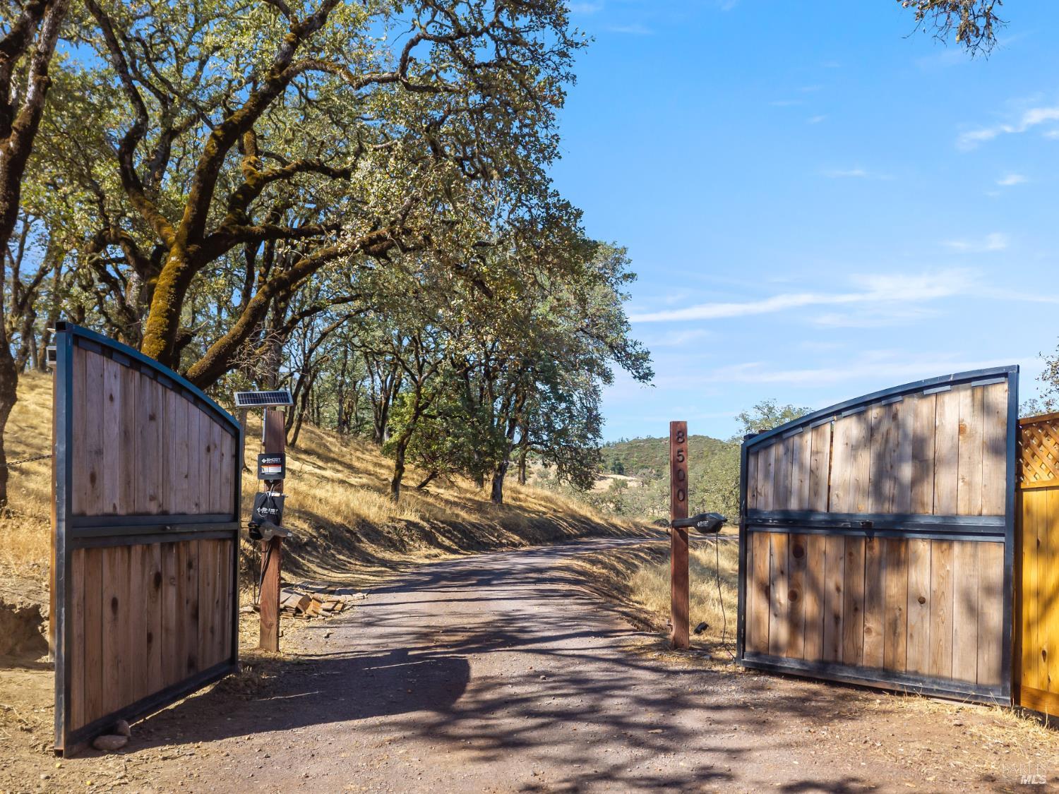 8500 Black Bart Trail Redwood Valley CA 95470
