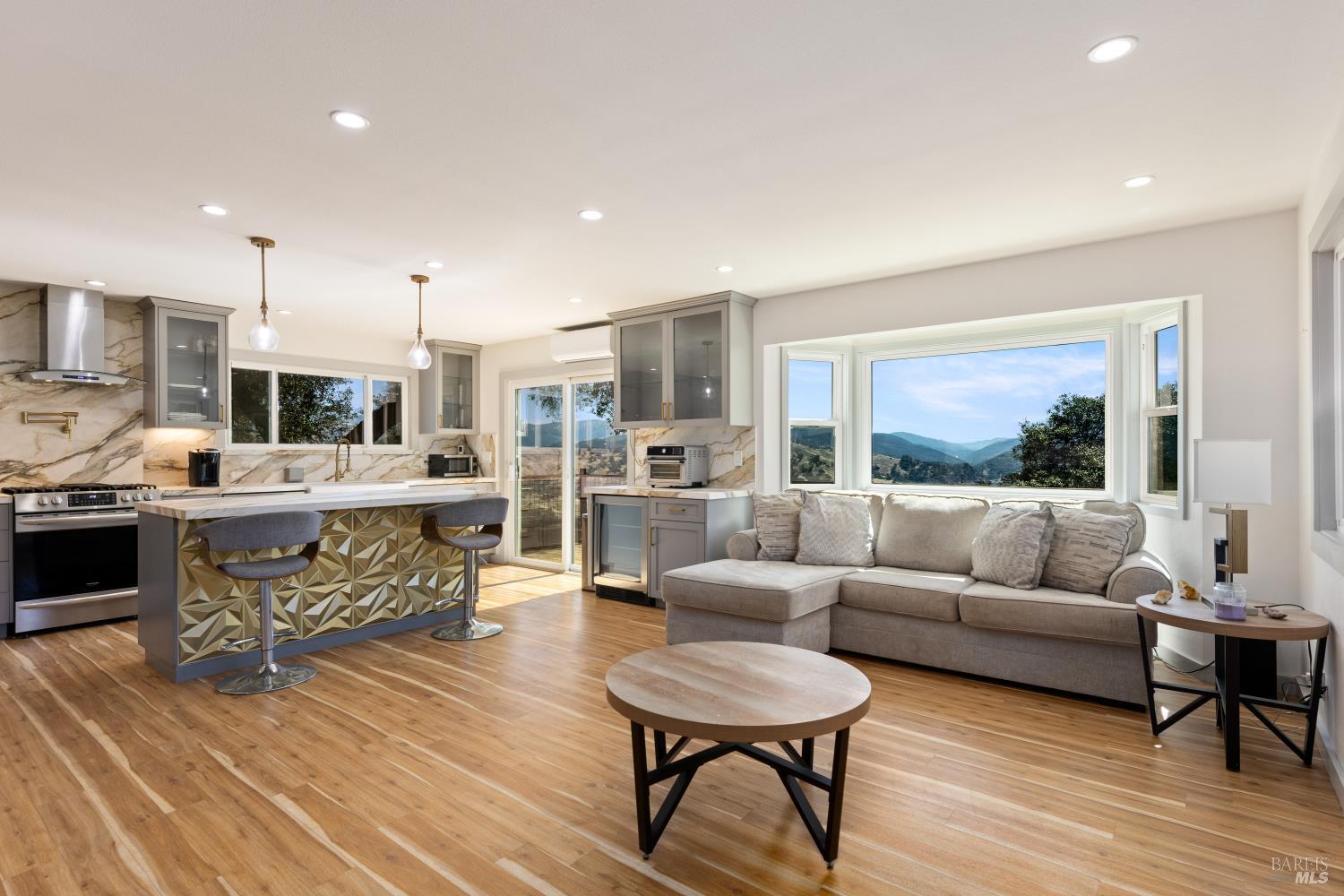 8500 Black Bart Trail Redwood Valley CA 95470