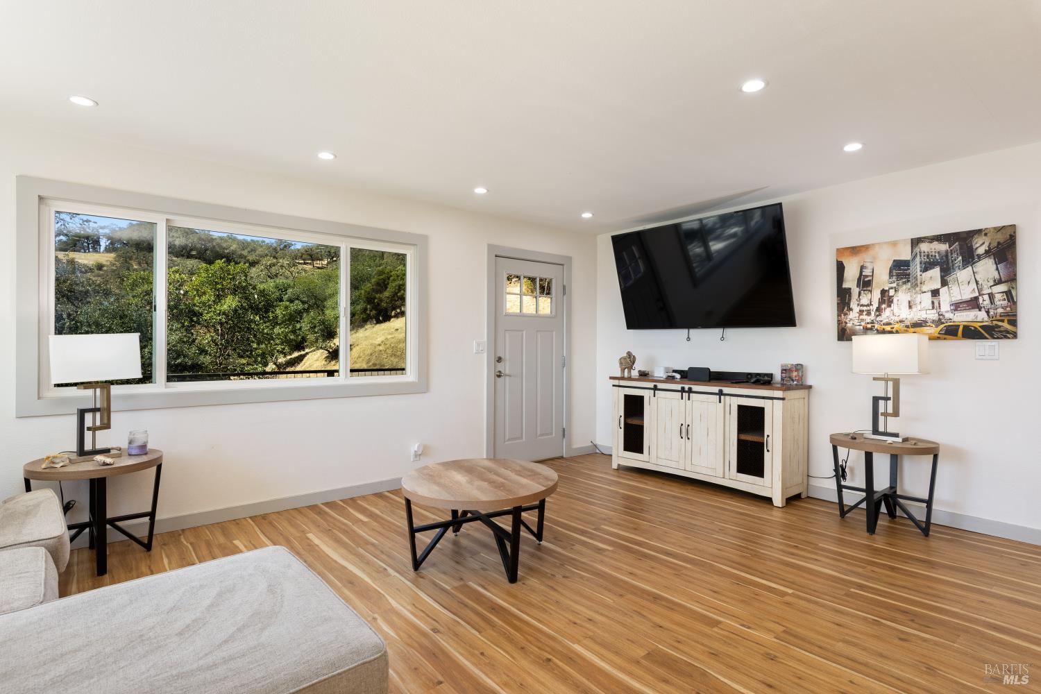 8500 Black Bart Trail Redwood Valley CA 95470