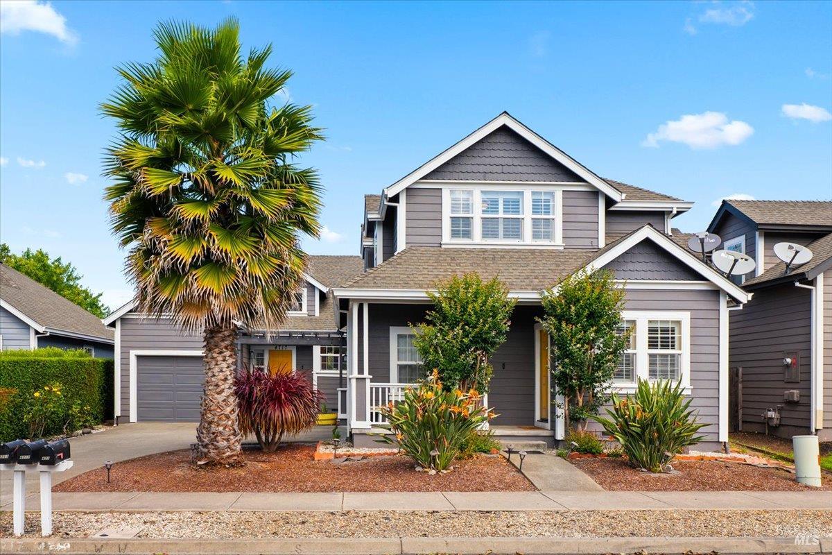 4717-4719 Starbuck Avenue Santa Rosa CA 95409