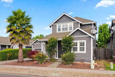4717-4719 Starbuck Avenue Santa Rosa CA 95409