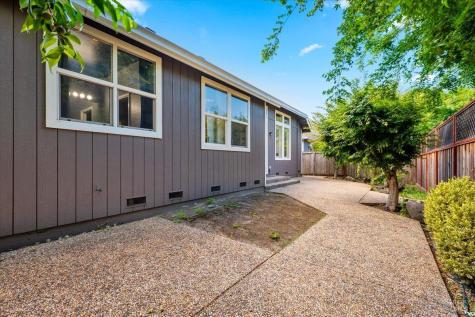 4717-4719 Starbuck Avenue Santa Rosa CA 95409