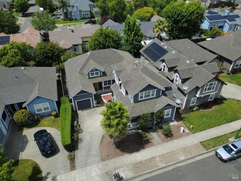 4717-4719 Starbuck Avenue Santa Rosa CA 95409