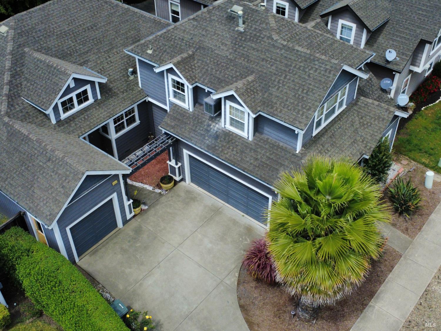 4717-4719 Starbuck Avenue Santa Rosa CA 95409