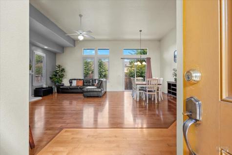 4717-4719 Starbuck Avenue Santa Rosa CA 95409
