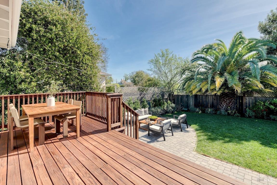 34 Diane Lane Larkspur CA 94939