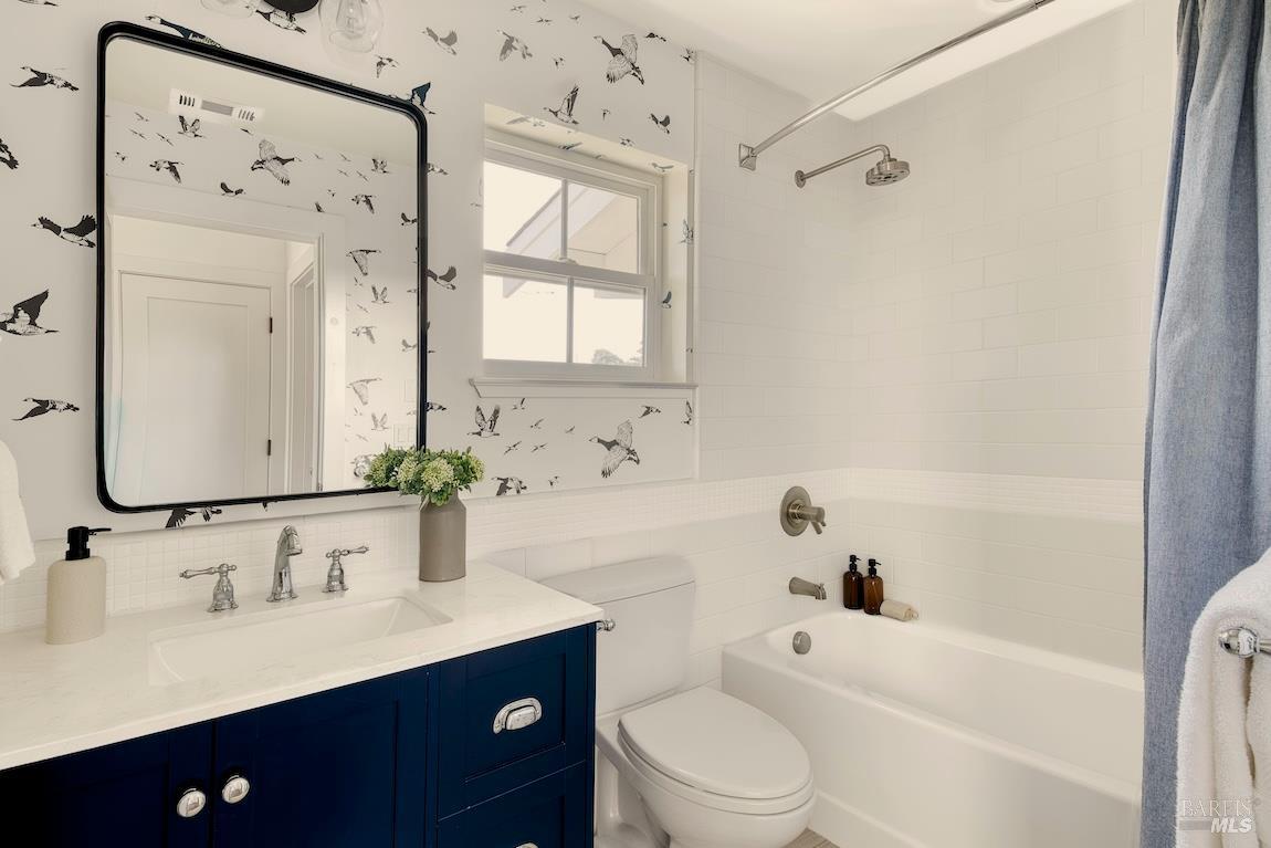 34 Diane Lane Larkspur CA 94939