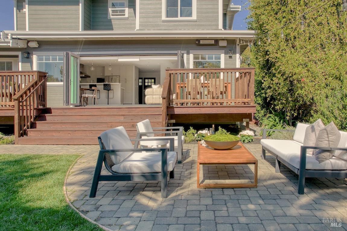 34 Diane Lane Larkspur CA 94939
