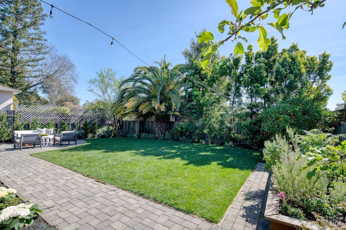 34 Diane Lane Larkspur CA 94939