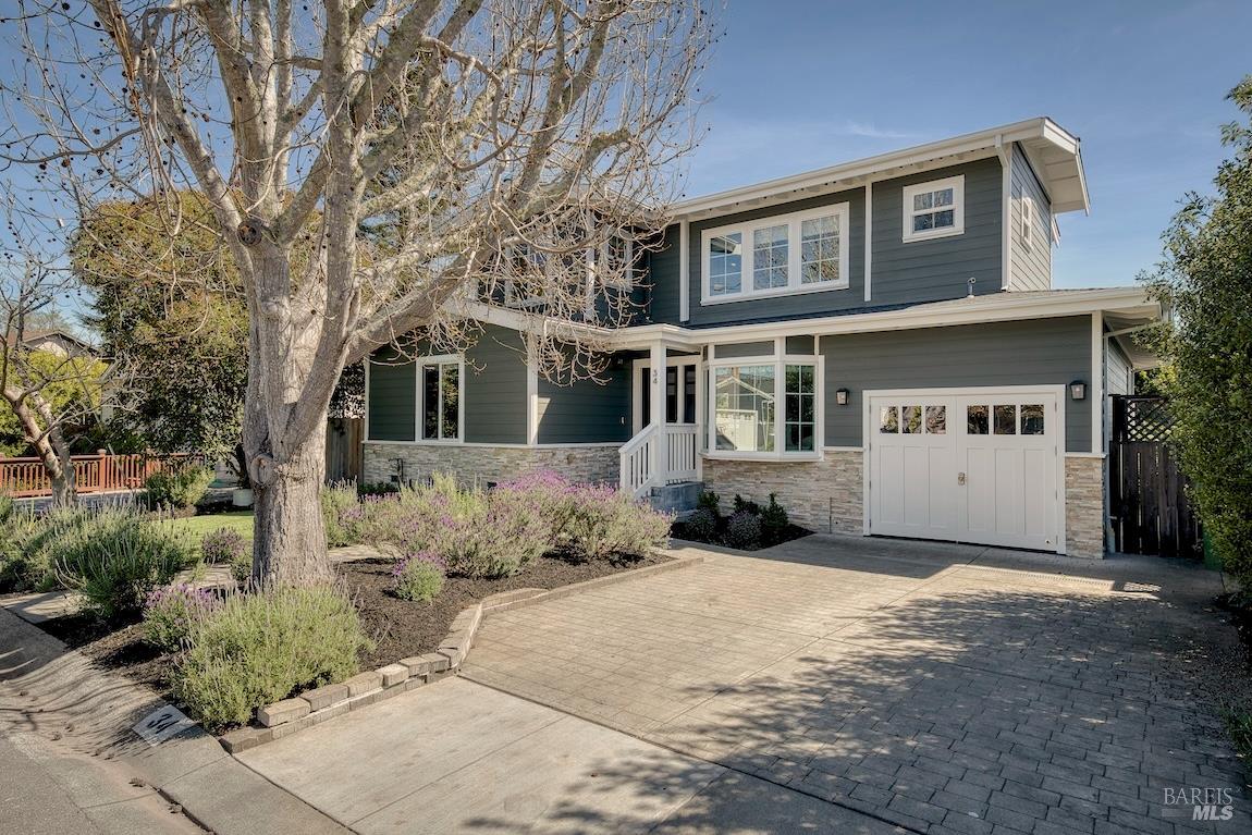 34 Diane Lane Larkspur CA 94939