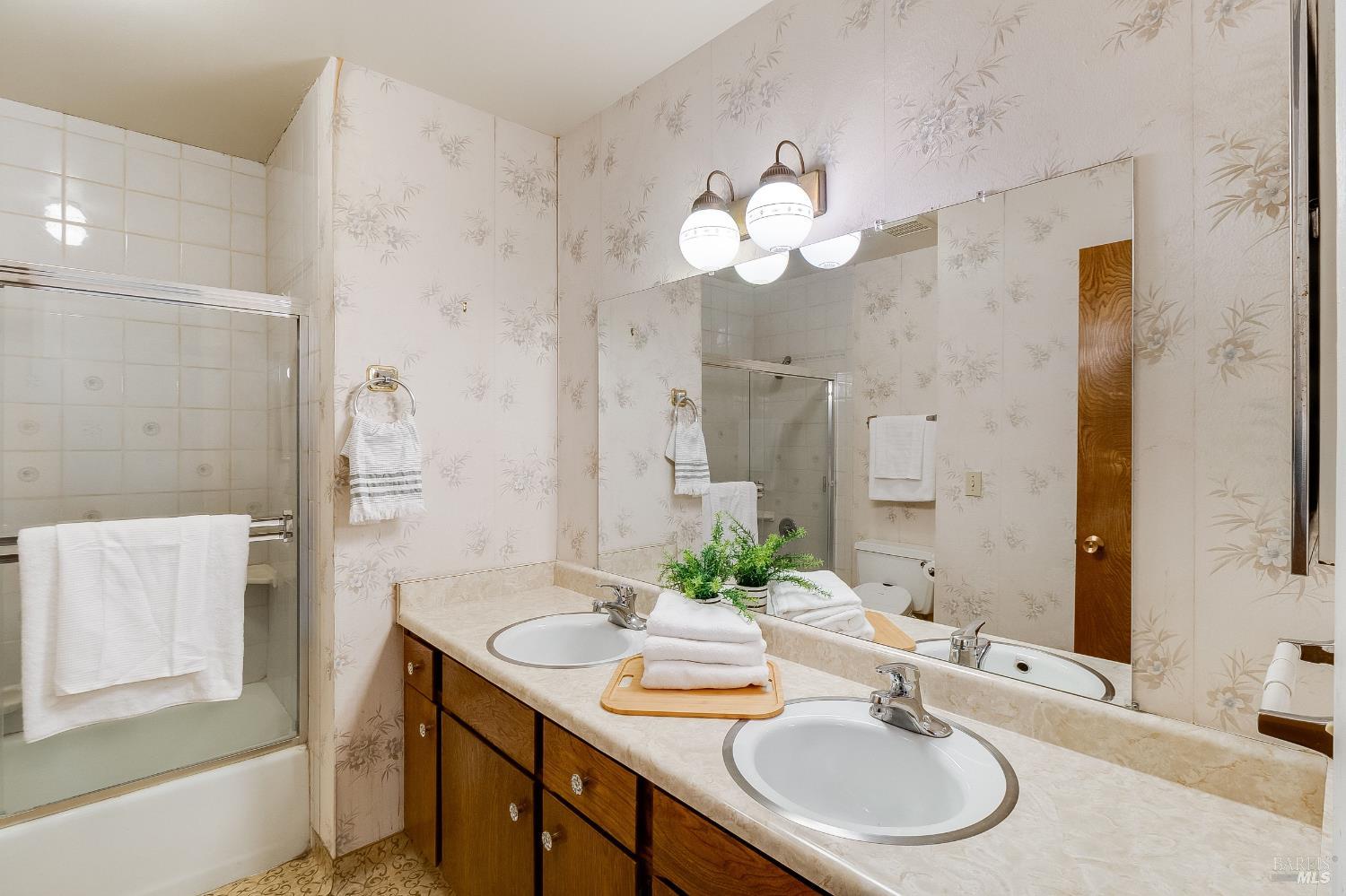 372 Valle Vista Avenue Vallejo CA 94590