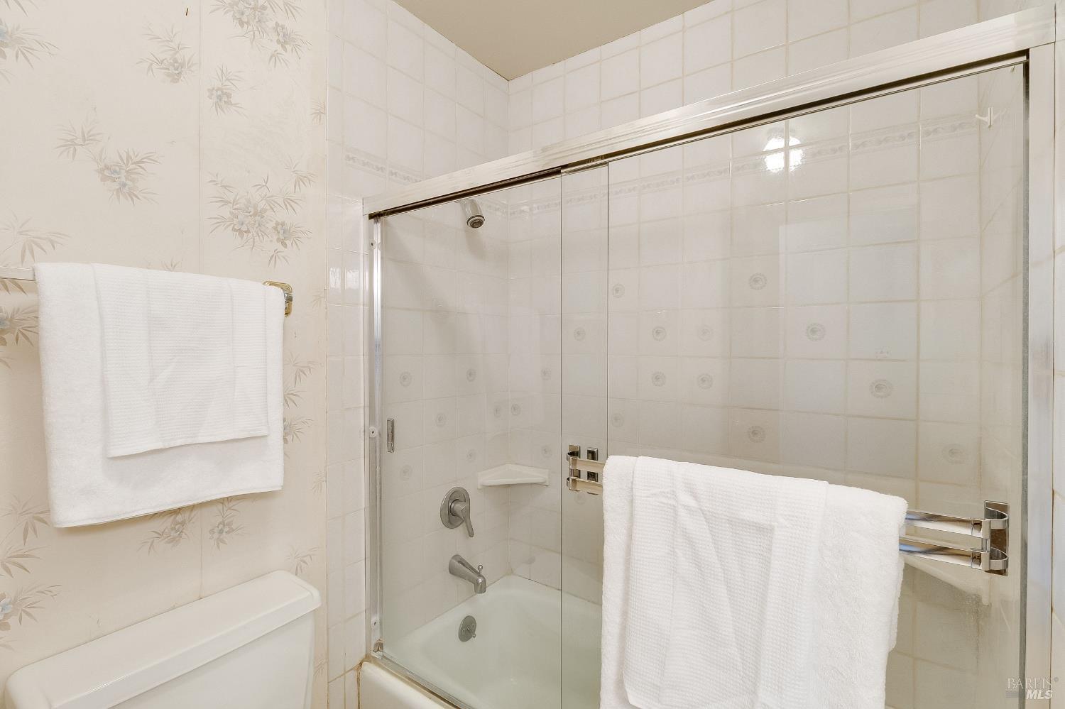 372 Valle Vista Avenue Vallejo CA 94590