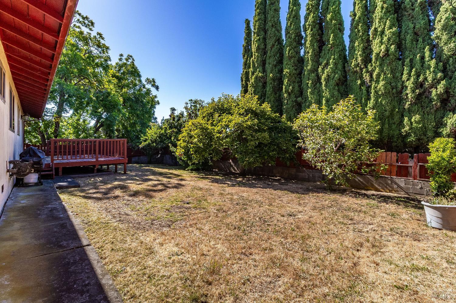 372 Valle Vista Avenue Vallejo CA 94590
