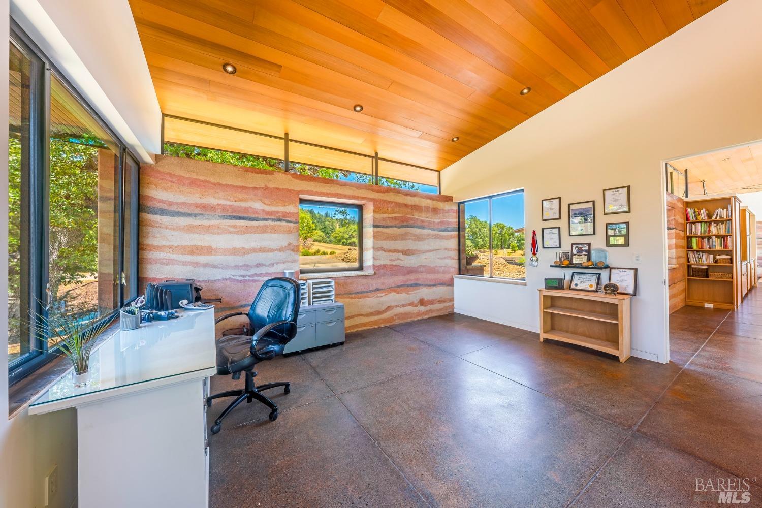 24000 Fig Tree Lane Yorkville CA 95494