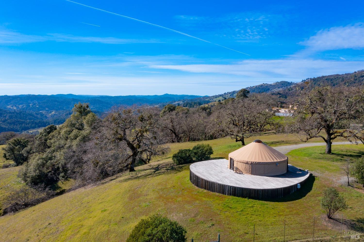 24000 Fig Tree Lane Yorkville CA 95494