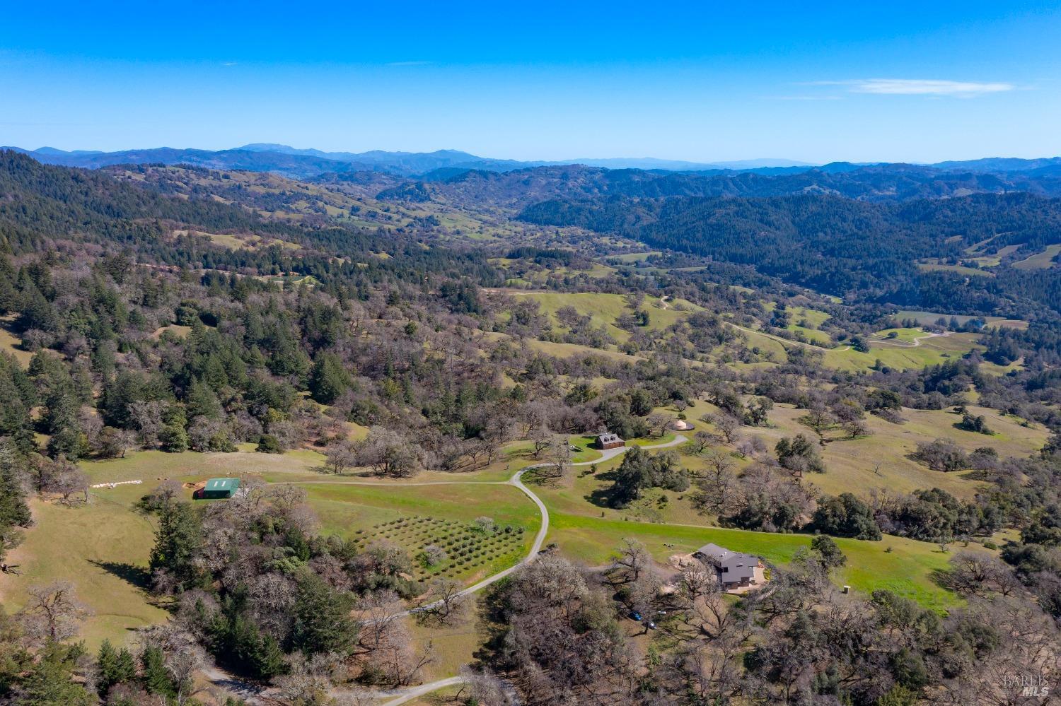 24000 Fig Tree Lane Yorkville CA 95494