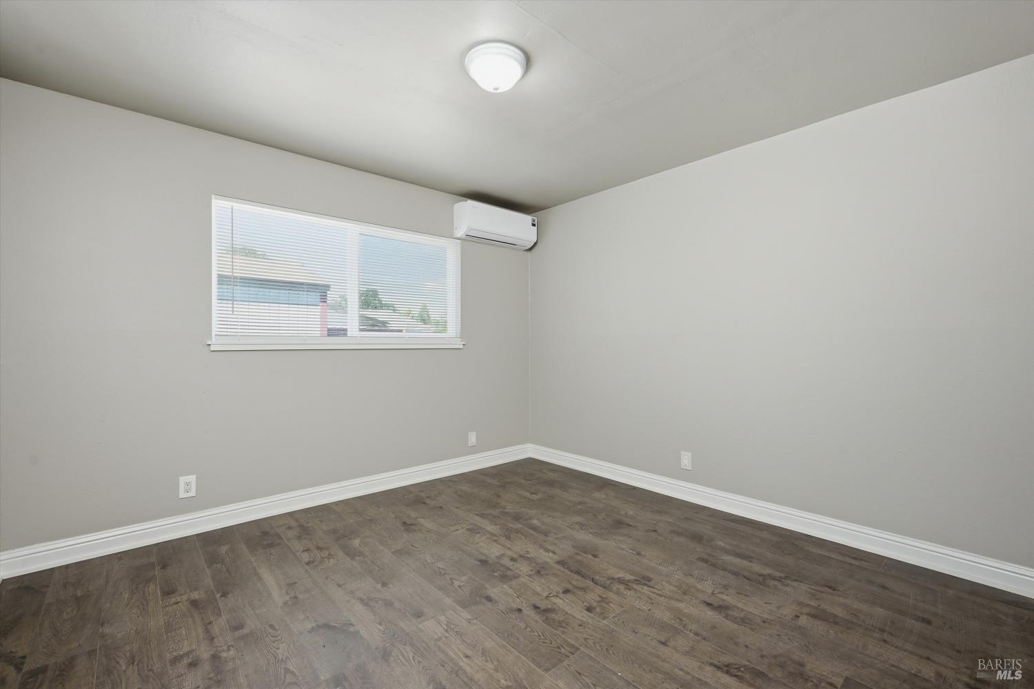 3723 Buckeye Street Clearlake CA 95422