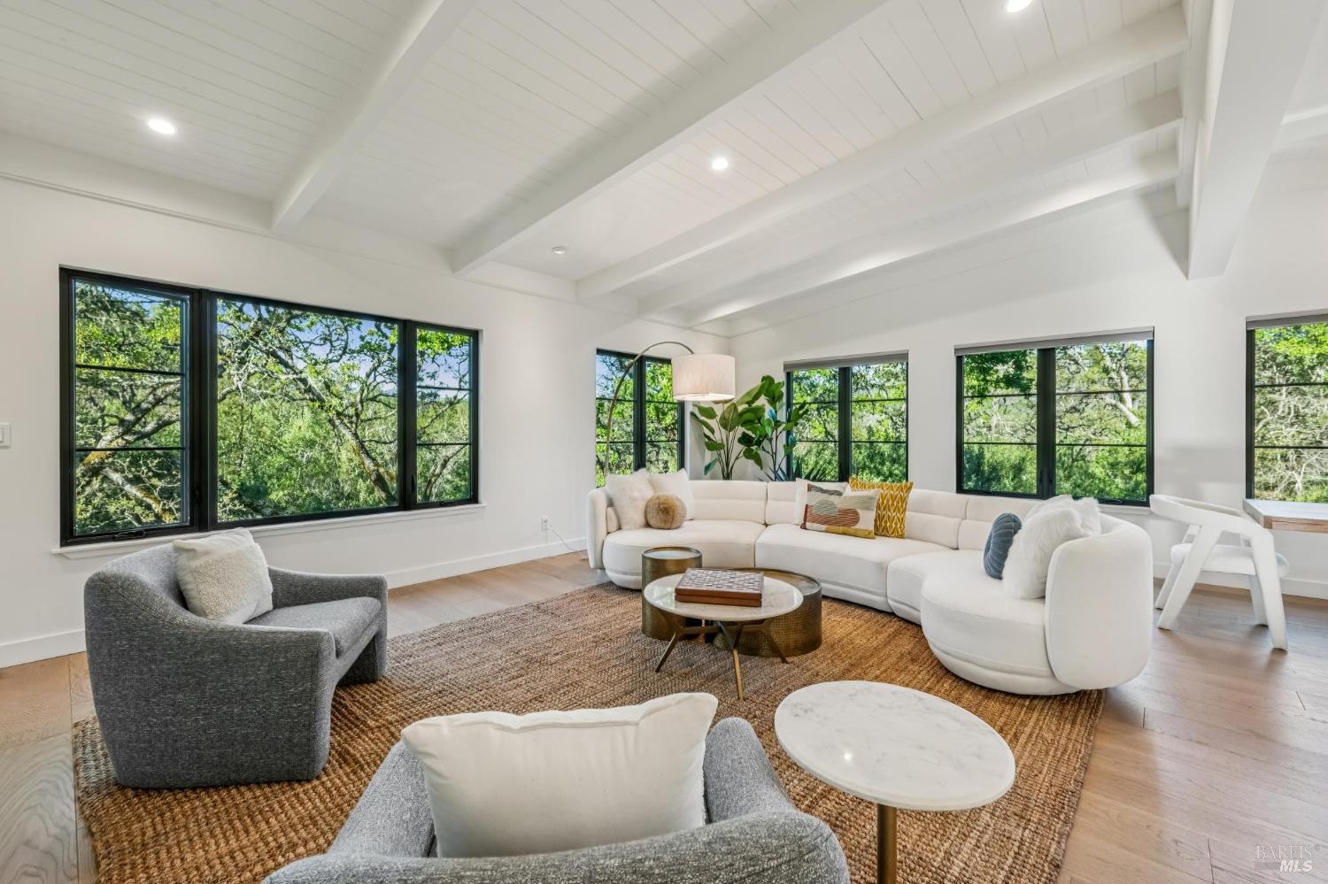 1143-1145 Hill Road Glen Ellen CA 95442