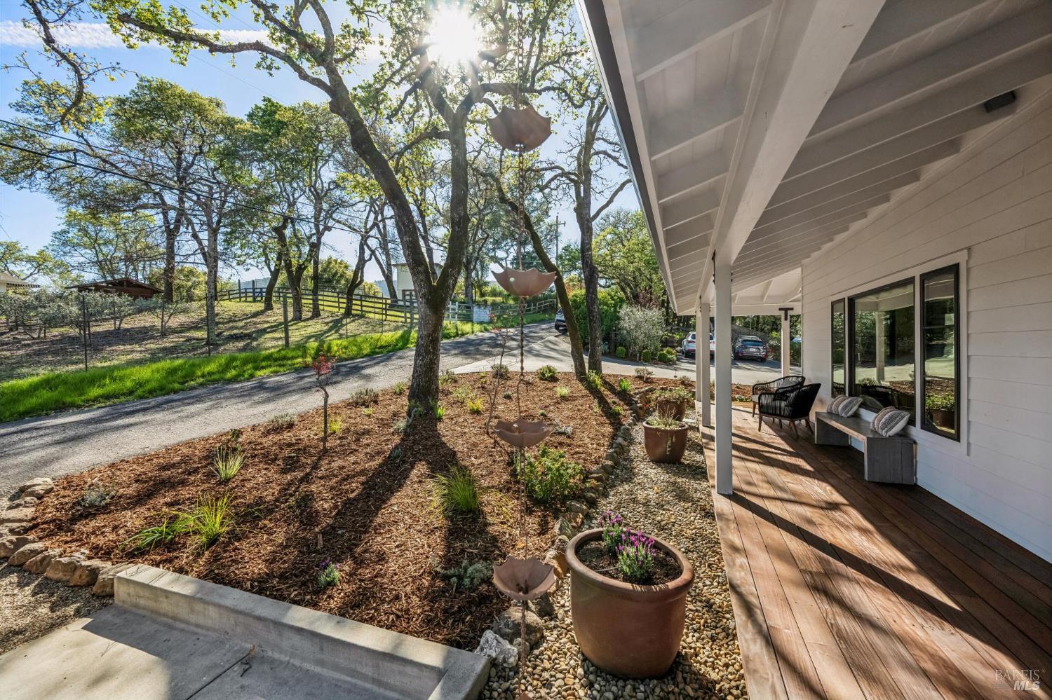 1143-1145 Hill Road Glen Ellen CA 95442
