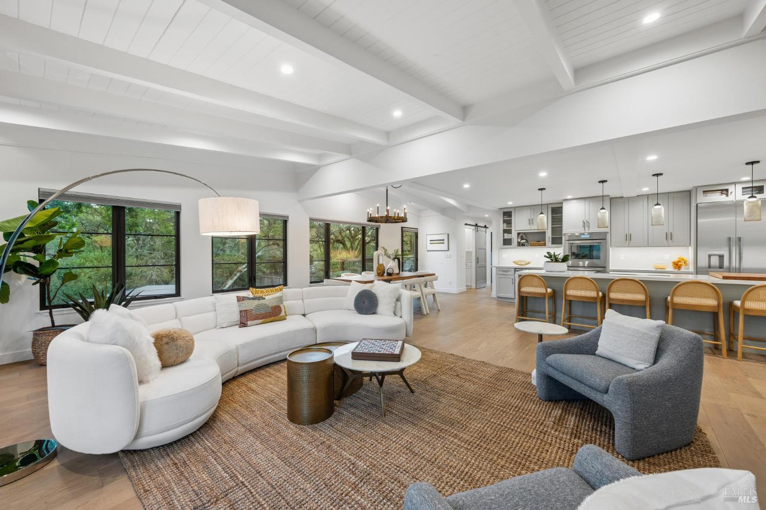 1143-1145 Hill Road Glen Ellen CA 95442