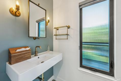 1143-1145 Hill Road Glen Ellen CA 95442