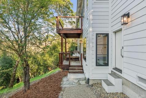 1143-1145 Hill Road Glen Ellen CA 95442
