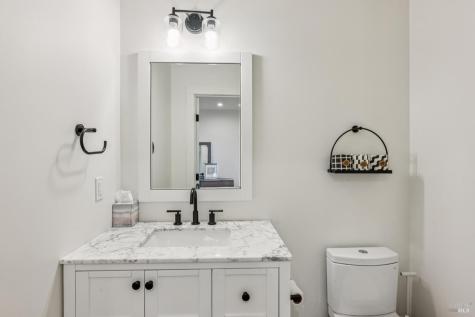 1143-1145 Hill Road Glen Ellen CA 95442
