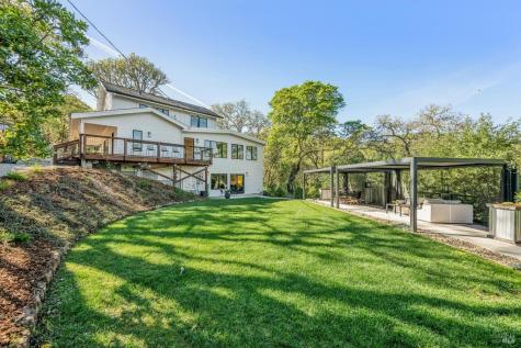 1143-1145 Hill Road Glen Ellen CA 95442