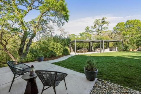 1143-1145 Hill Road Glen Ellen CA 95442