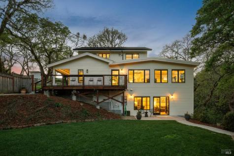 1143-1145 Hill Road Glen Ellen CA 95442