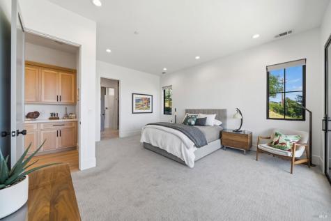 5890 Heights Road Santa Rosa CA 95404