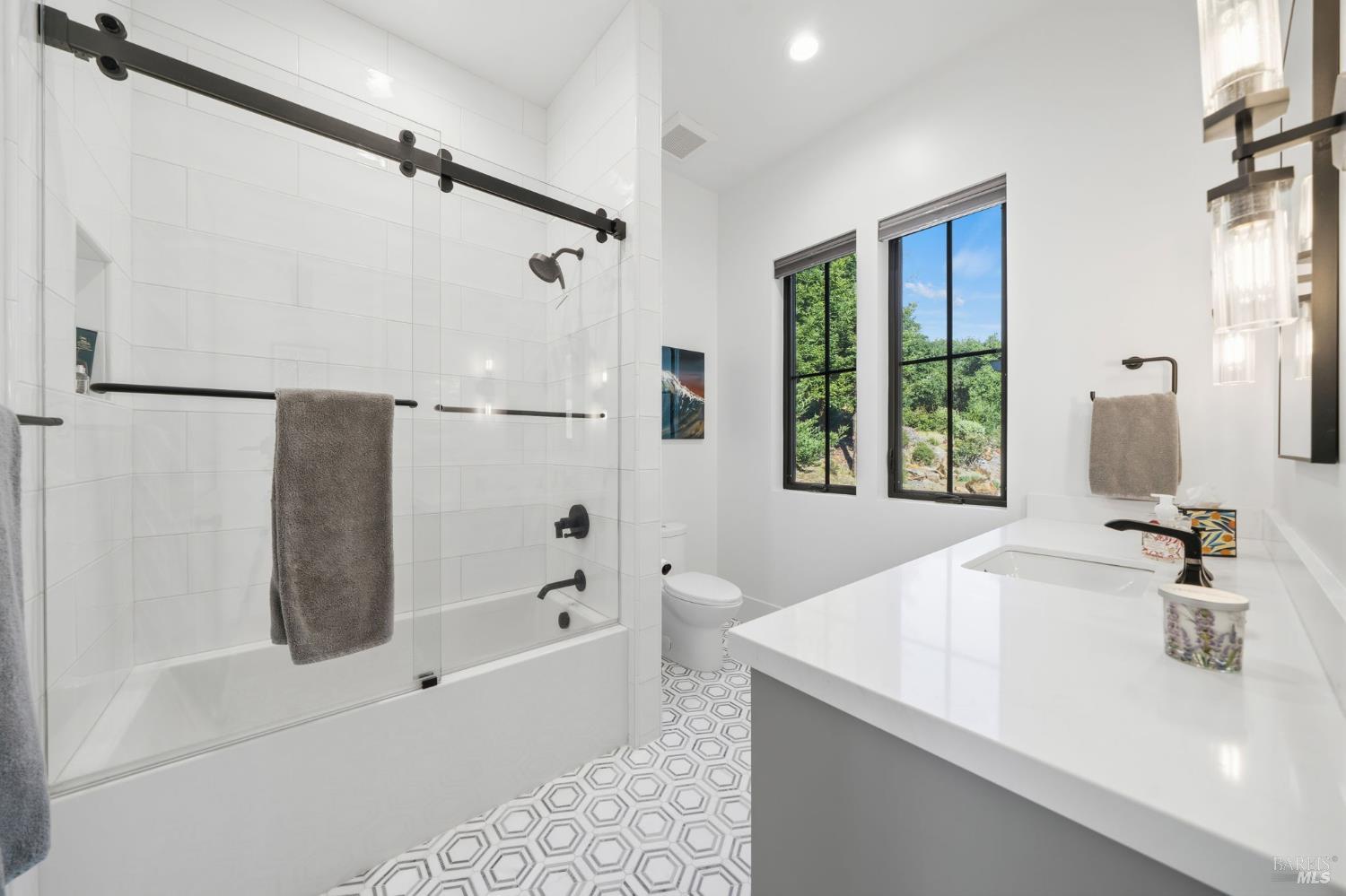 5890 Heights Road Santa Rosa CA 95404