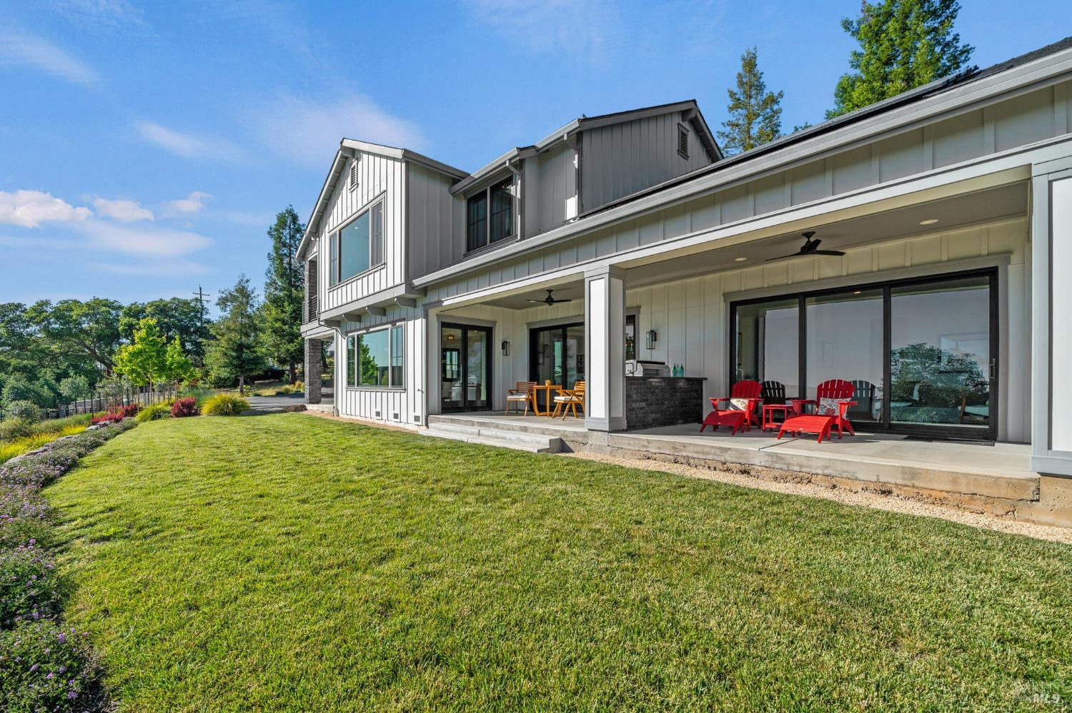 5890 Heights Road Santa Rosa CA 95404