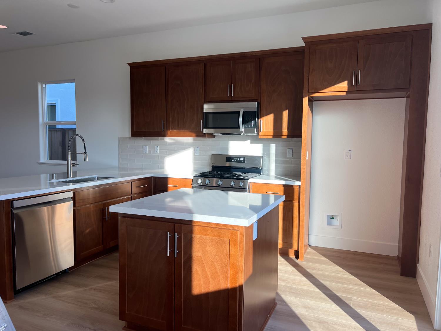 3368 Houser Court Davis CA 95616