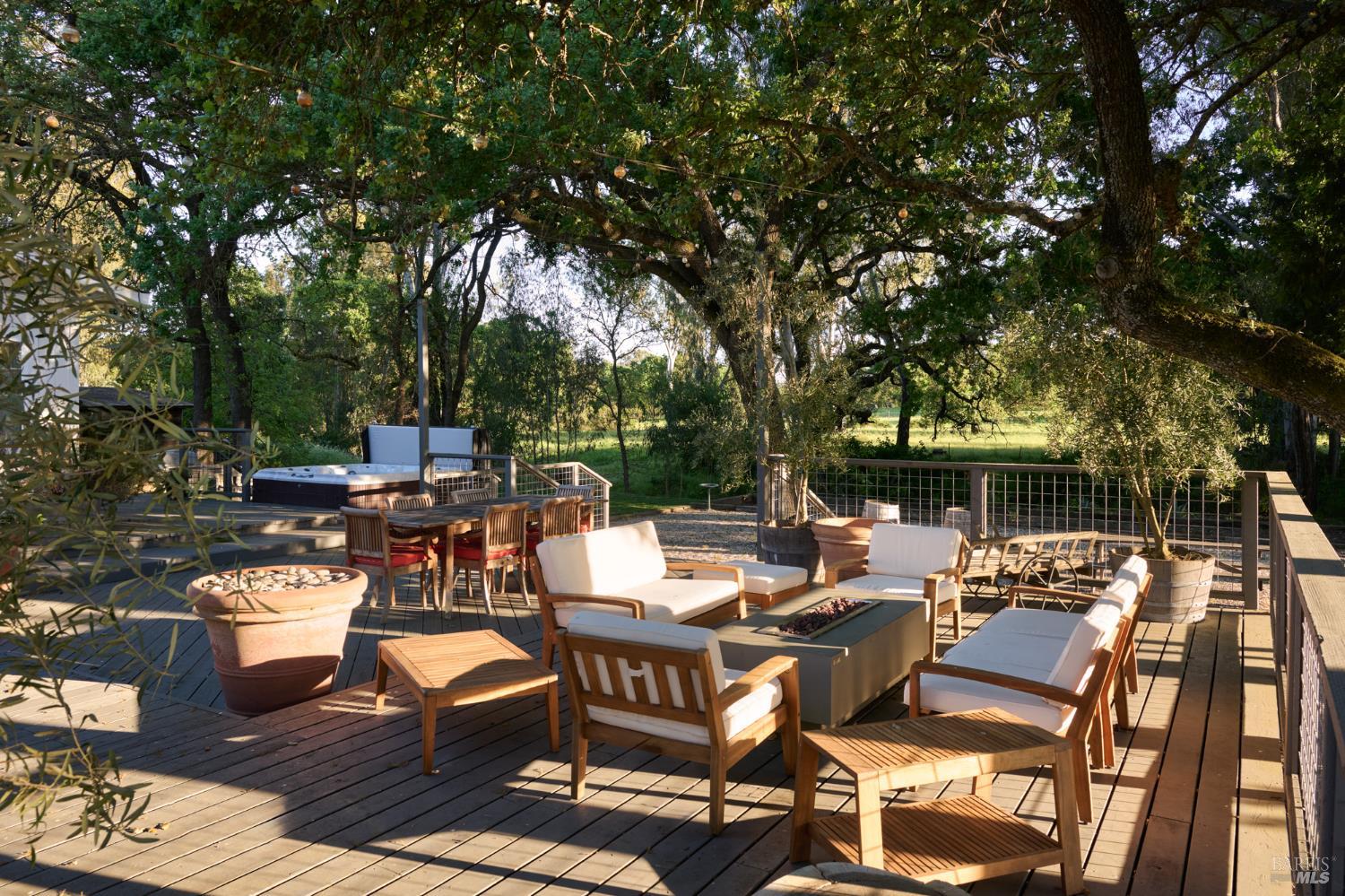 195-247 Fisher Lane Sonoma CA 95476