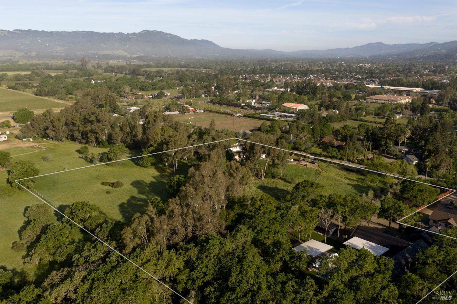 195-247 Fisher Lane Sonoma CA 95476