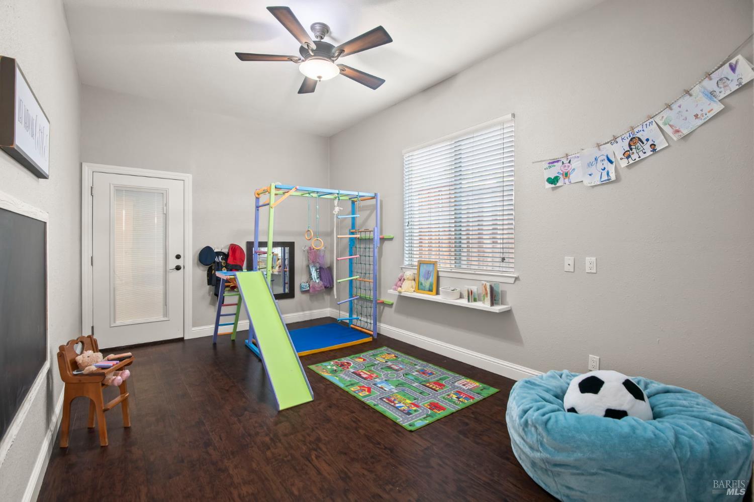 74 Rovina Lane Petaluma CA 94952