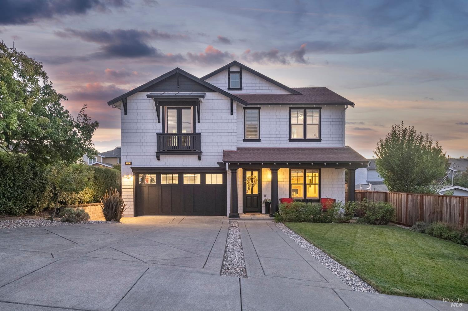 74 Rovina Lane Petaluma CA 94952