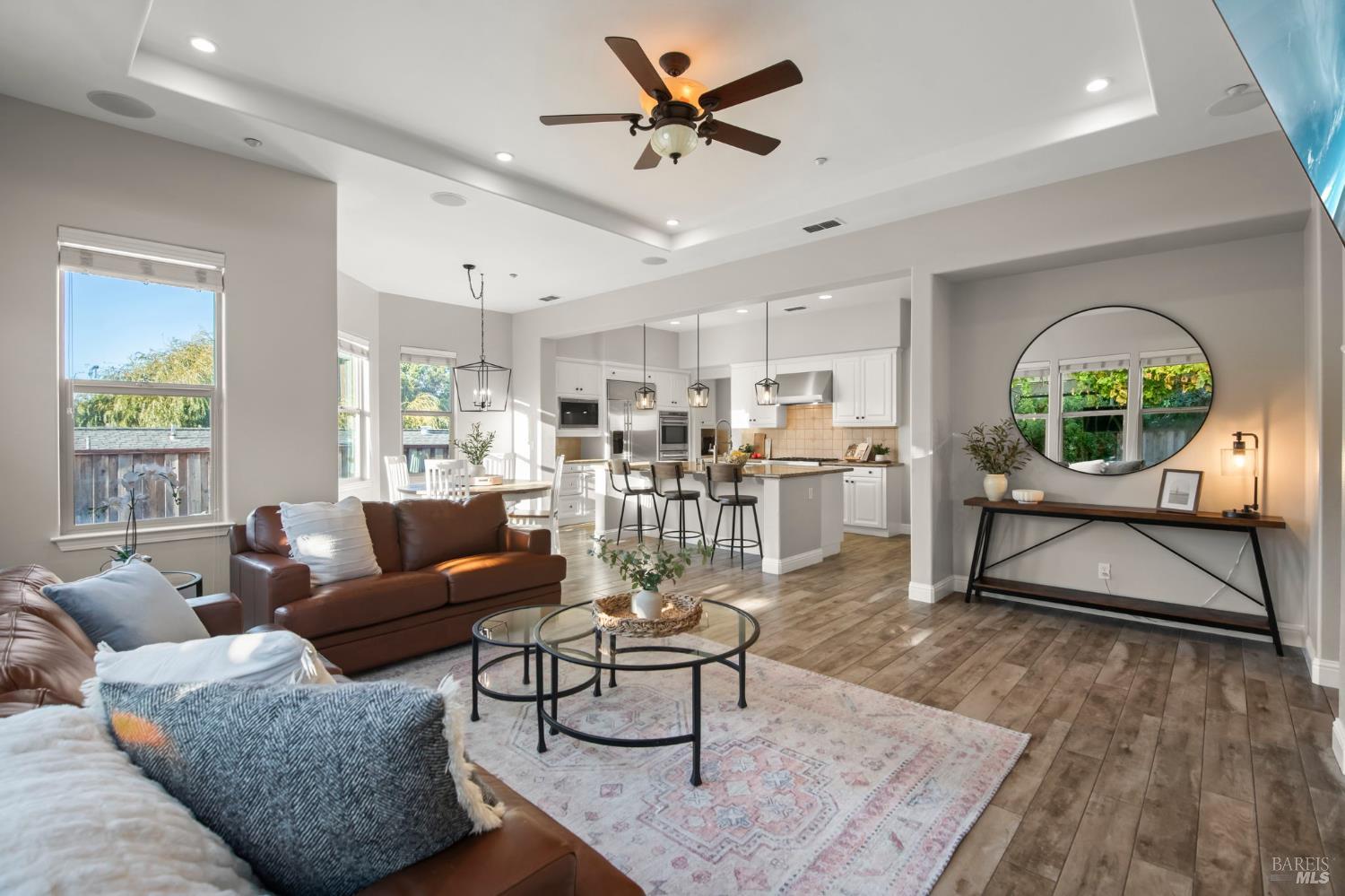 74 Rovina Lane Petaluma CA 94952
