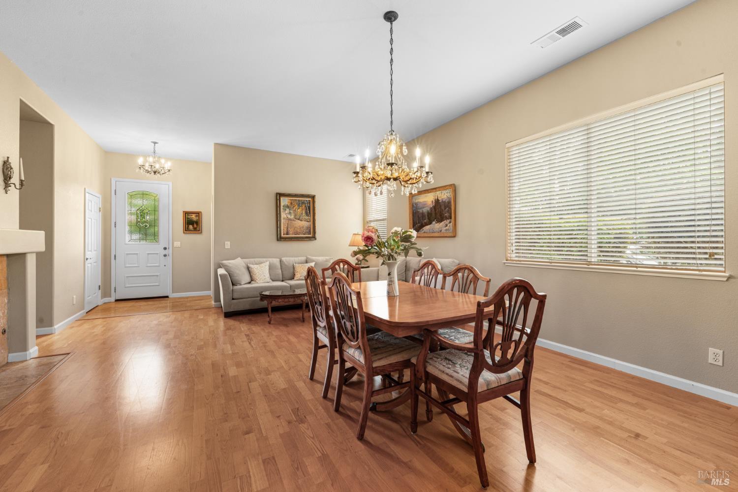 1284 Eagle Drive Windsor CA 95492