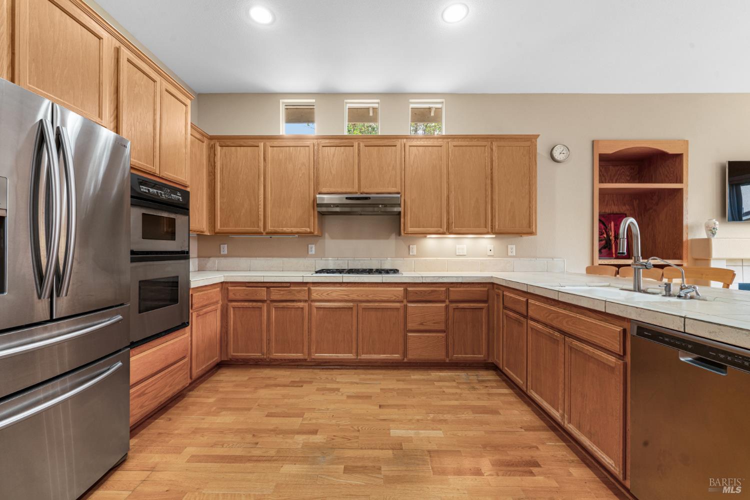 1284 Eagle Drive Windsor CA 95492