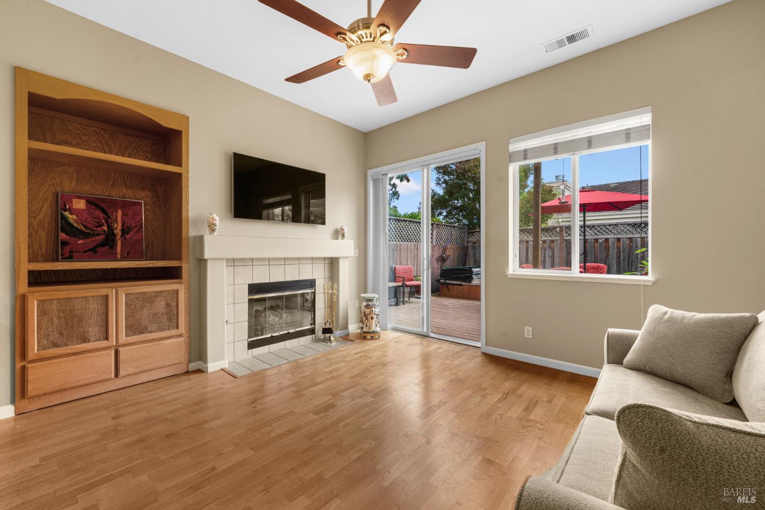1284 Eagle Drive Windsor CA 95492