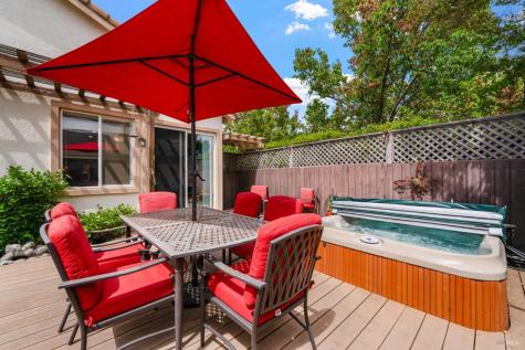 1284 Eagle Drive Windsor CA 95492