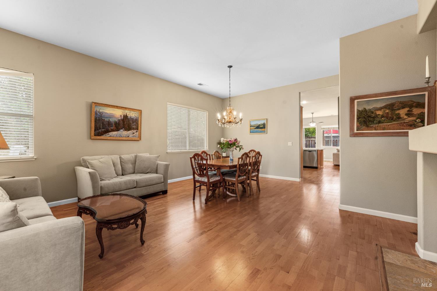 1284 Eagle Drive Windsor CA 95492