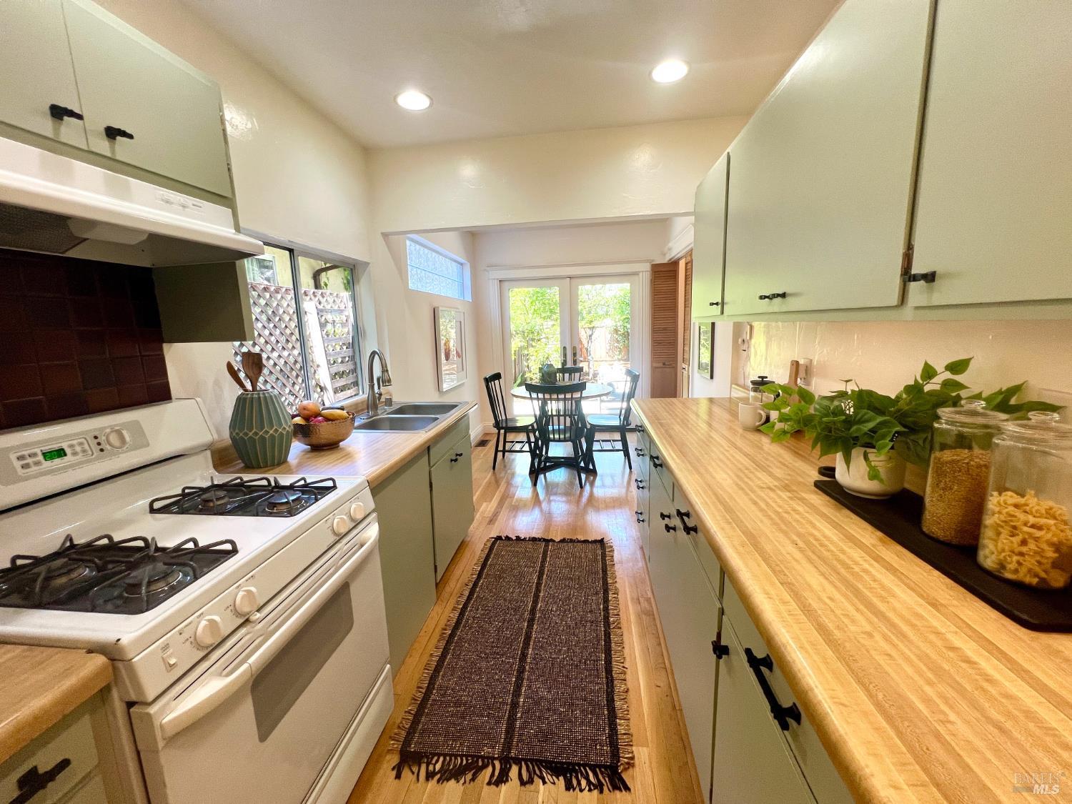 103 Oak Knoll Avenue San Anselmo CA 94960