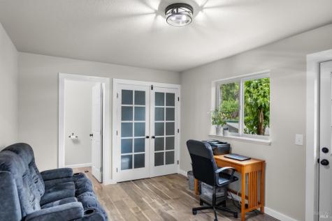 26 Foster Court Cloverdale CA 95425