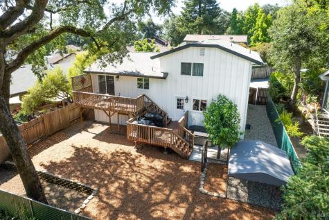 26 Foster Court Cloverdale CA 95425