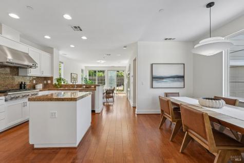 3 Buckhorn Court San Rafael CA 94903