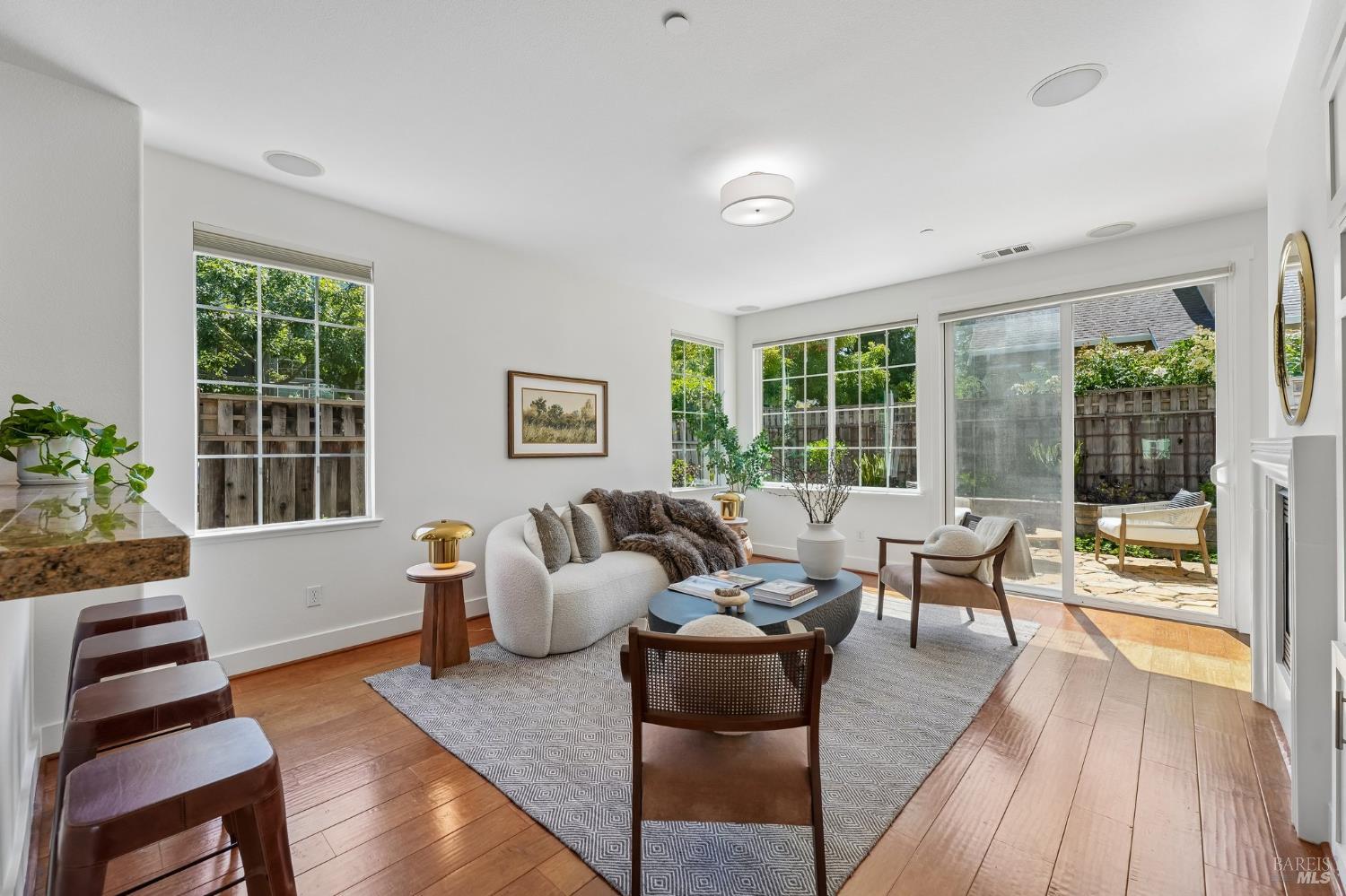 3 Buckhorn Court San Rafael CA 94903